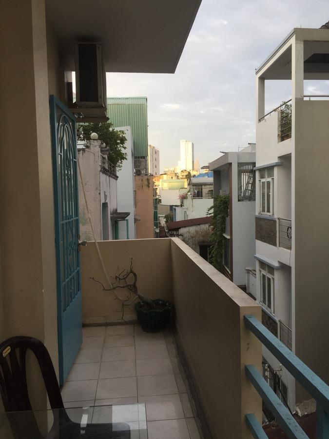 B.V.I Guest House Хошимин Екстериор снимка