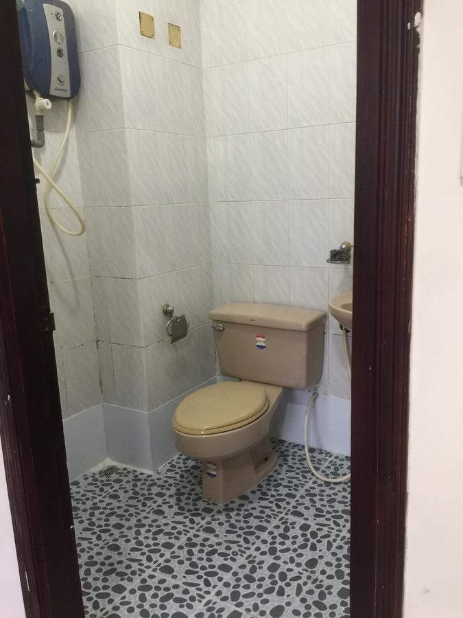 B.V.I Guest House Хошимин Екстериор снимка