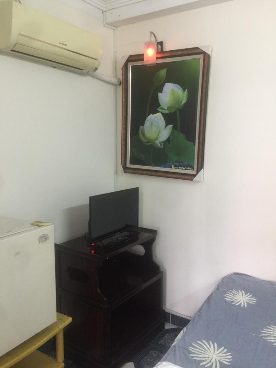 B.V.I Guest House Хошимин Екстериор снимка
