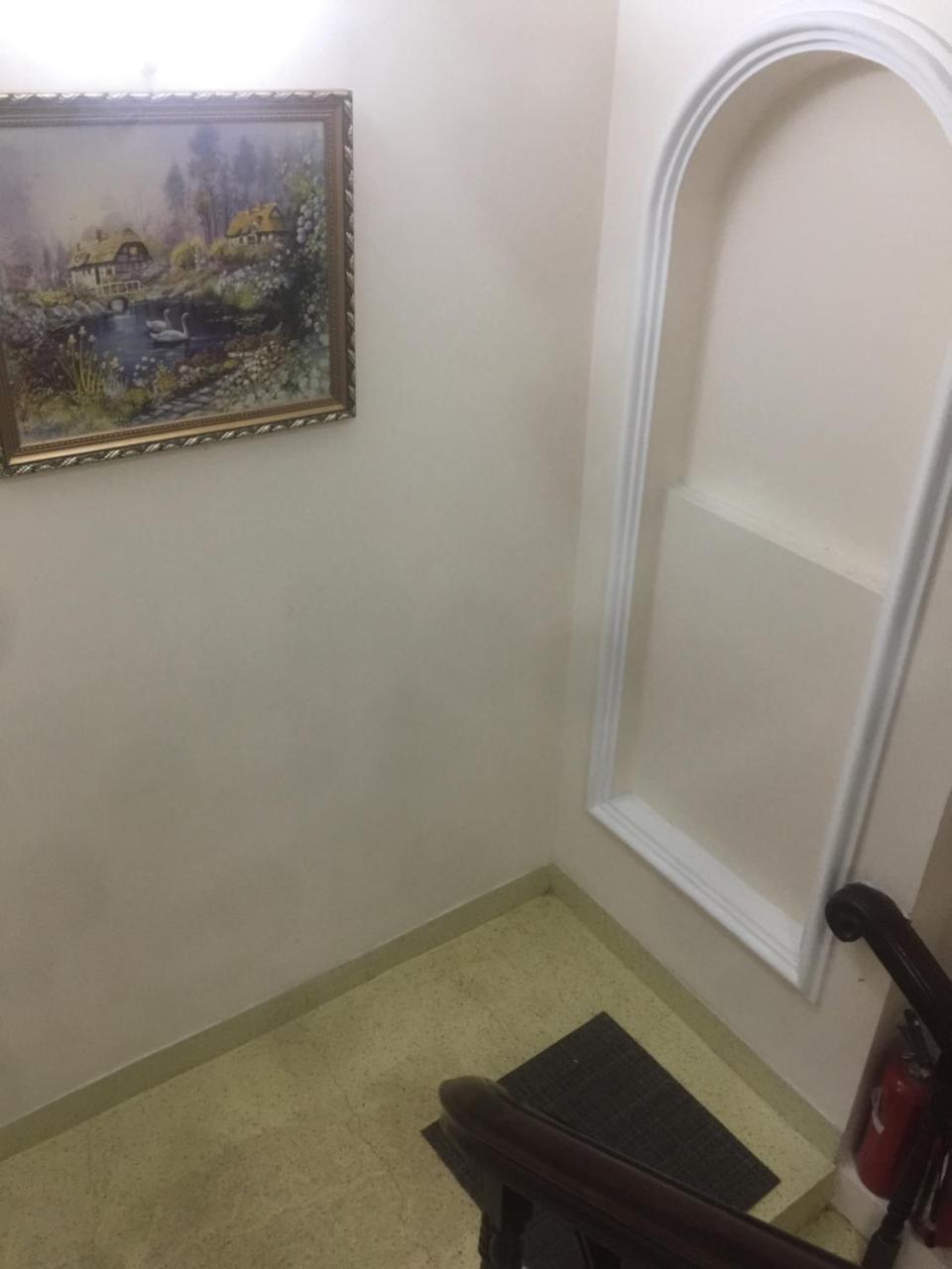 B.V.I Guest House Хошимин Екстериор снимка