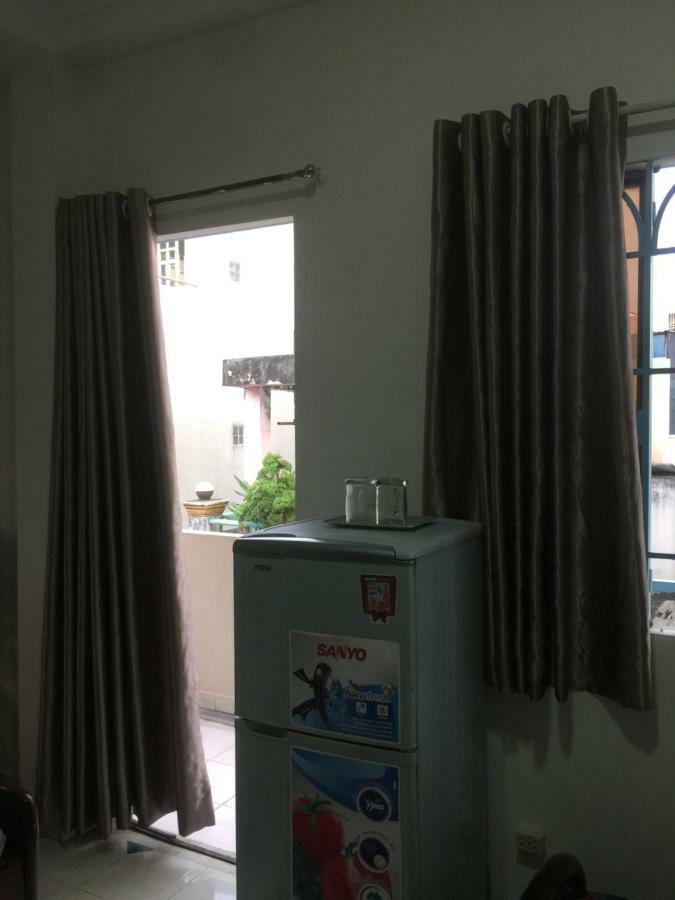 B.V.I Guest House Хошимин Екстериор снимка