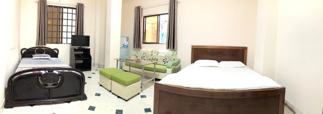 B.V.I Guest House Хошимин Екстериор снимка