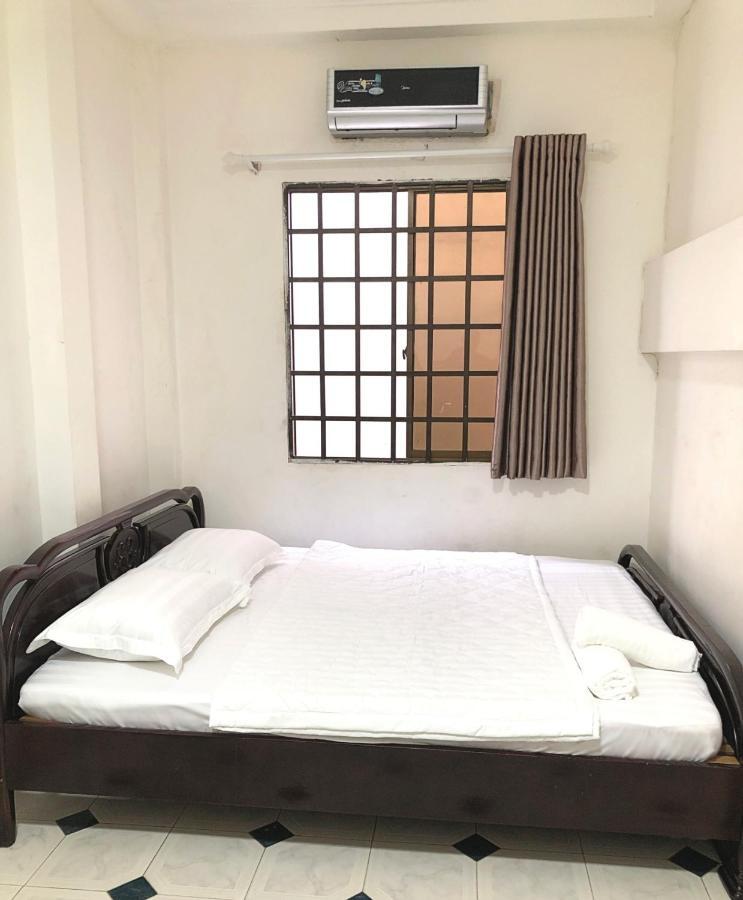 B.V.I Guest House Хошимин Екстериор снимка