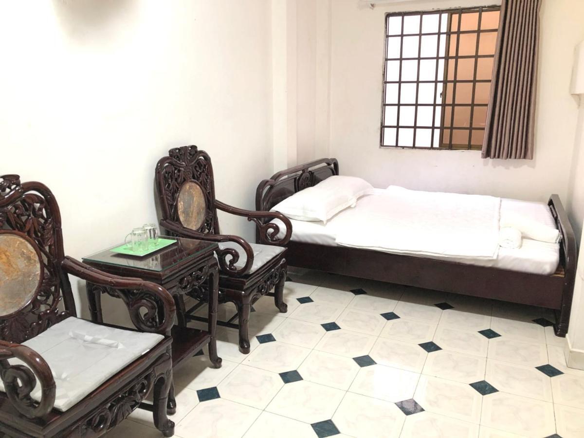 B.V.I Guest House Хошимин Екстериор снимка