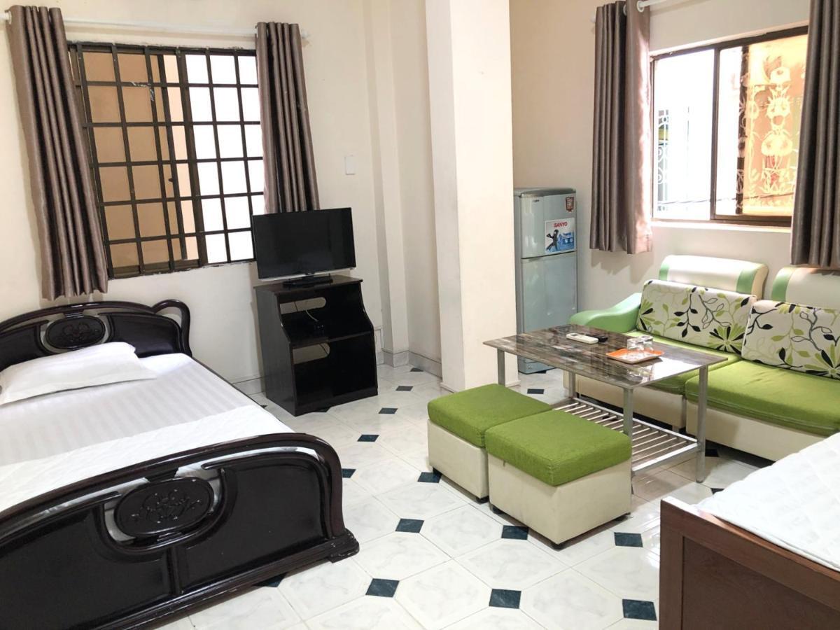 B.V.I Guest House Хошимин Екстериор снимка