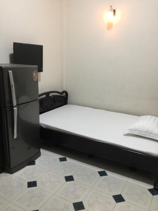 B.V.I Guest House Хошимин Екстериор снимка