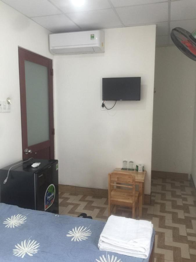 B.V.I Guest House Хошимин Екстериор снимка